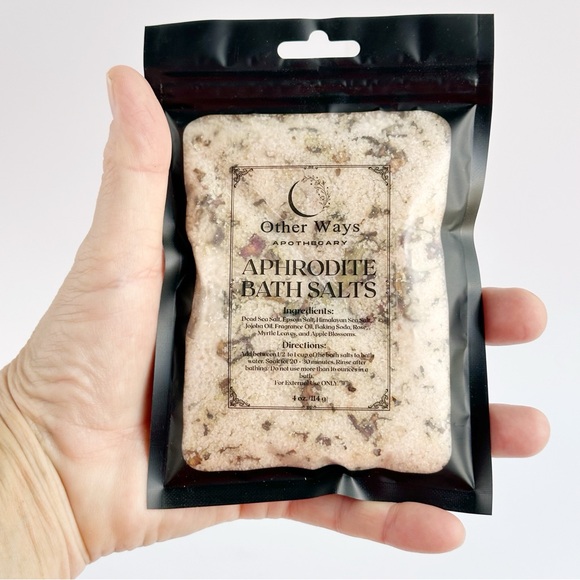 Aphrodite Ritual Bath Salts - Roses & Jasmine | 4oz - Picture 3 of 4